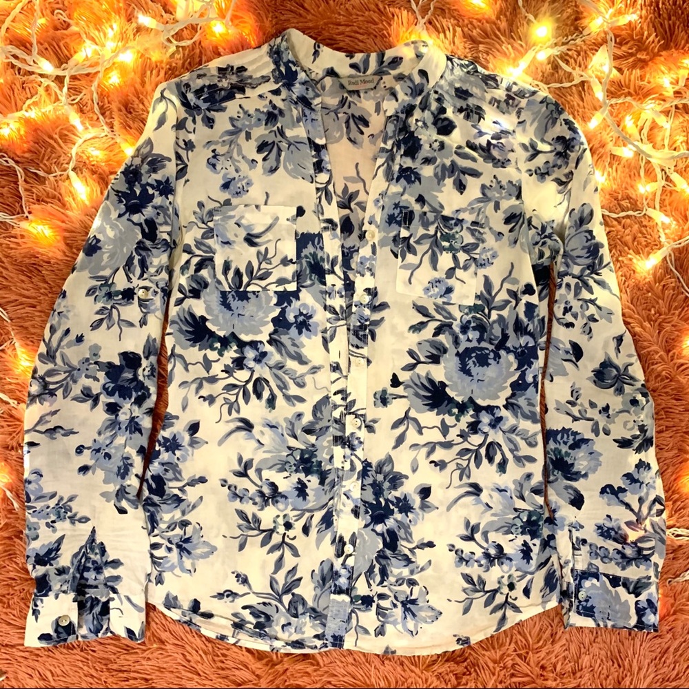 Blue Flower Curved Hem 100% Fabric Blouses